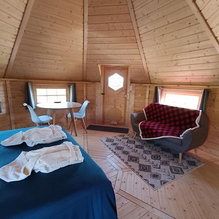 Les Cabanes Du Grand Nord Pradines  Екстер'єр фото