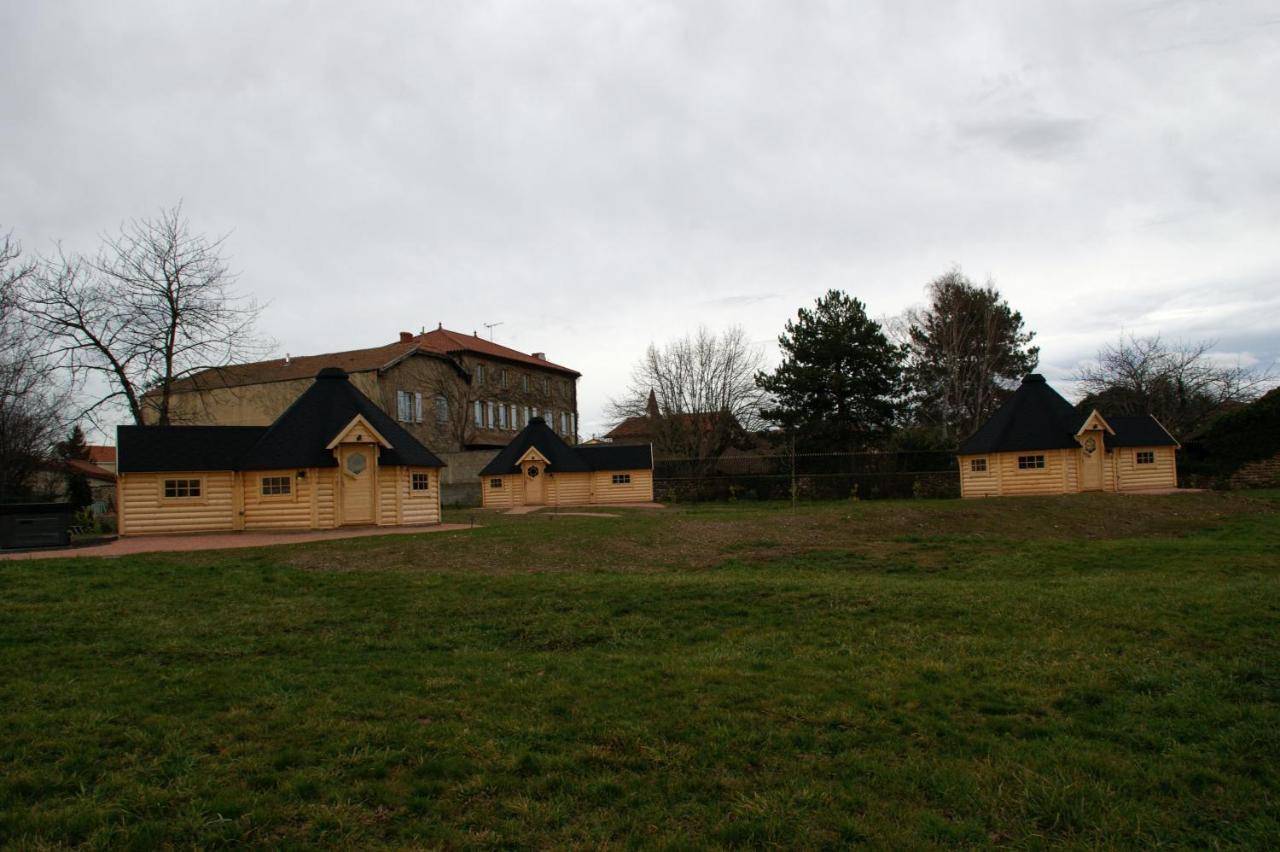 Les Cabanes Du Grand Nord Pradines  Екстер'єр фото