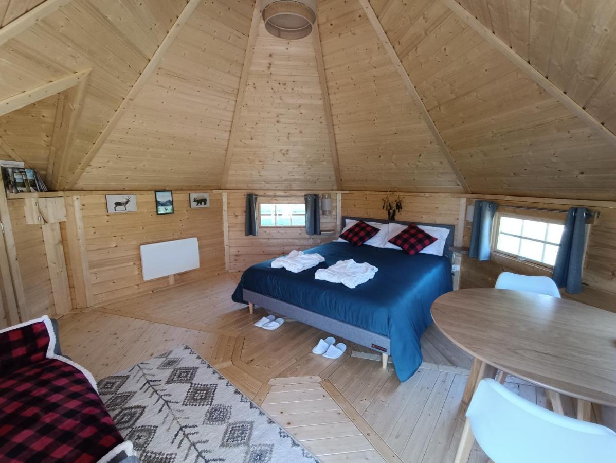 Les Cabanes Du Grand Nord Pradines  Екстер'єр фото