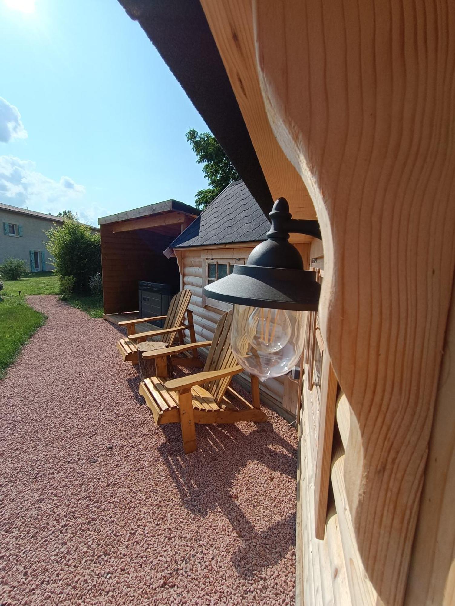 Les Cabanes Du Grand Nord Pradines  Екстер'єр фото